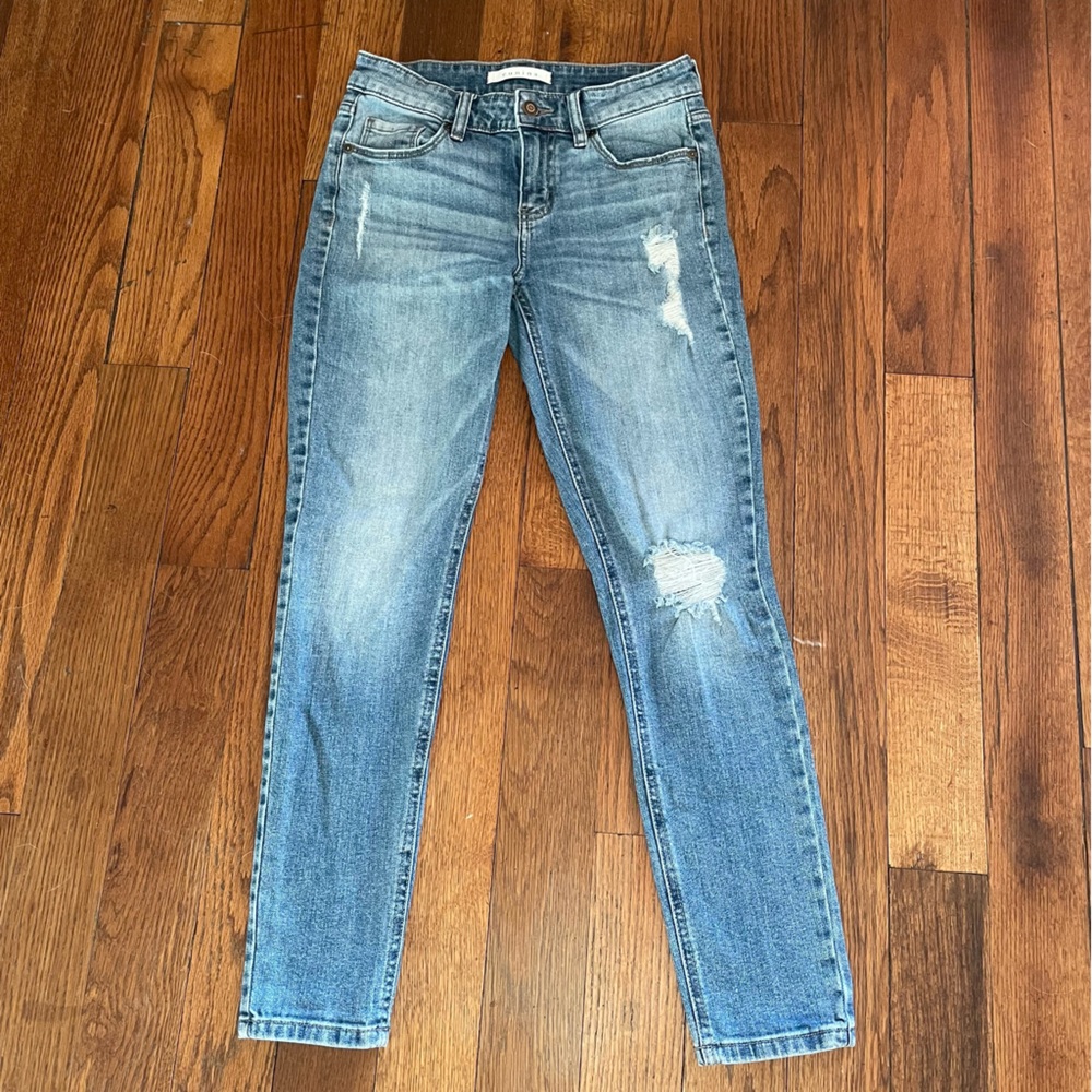 Eunina Distressed Light Blue Slim Jeans